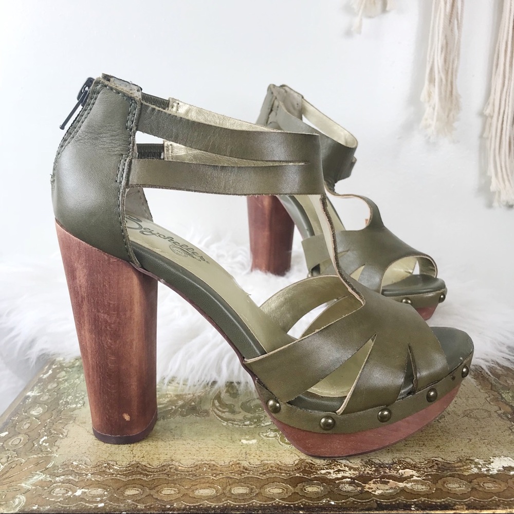 🌈 Seychelles Olive Green Leather Wood Heel